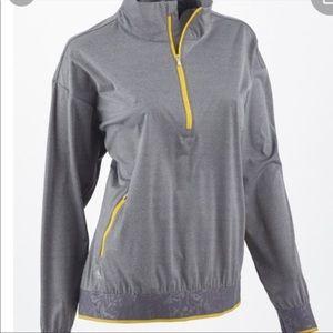 Adidas 1/4 zip pullover windbreaker size small.
